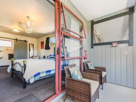 The Lodge - Picton Holiday Home -  - 1167837 - thumbnail photo 24
