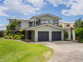 Jack and Enid’s Whangamata Beach House -  - 1168068 - thumbnail photo 29