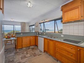 Jack and Enid’s Whangamata Beach House -  - 1168068 - thumbnail photo 11