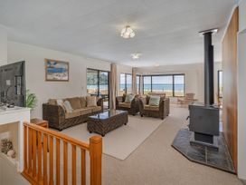 Jack and Enid’s Whangamata Beach House -  - 1168068 - thumbnail photo 12