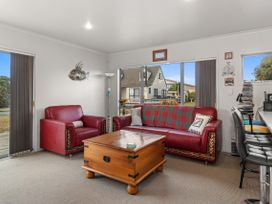 Sun Catcher - Mangawhai Heads Bach -  - 1168074 - thumbnail photo 4