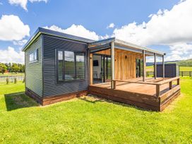 Cozy Cabin with a View - Ohakune Holiday Home -  - 1168129 - thumbnail photo 21