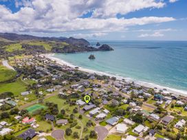 Beach Break Bach - Whangapoua Holiday Home -  - 1168220 - thumbnail photo 5