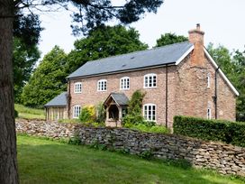 5 bedroom Cottage for rent in Hereford