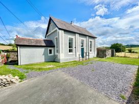 2 bedroom Cottage for rent in Conwy