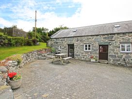 2 bedroom Cottage for rent in Harlech