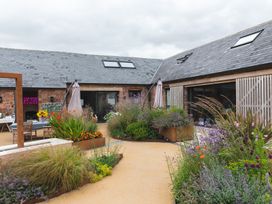 12 bedroom Cottage for rent in Marlborough