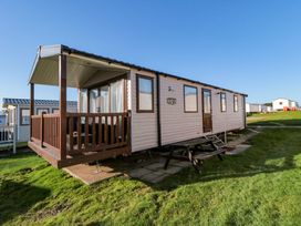 2 bedroom Cottage for rent in Scarborough, Yorkshire
