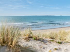 Unwind Papamoa Beach - Papamoa Holiday Home -  - 1169048 - thumbnail photo 26