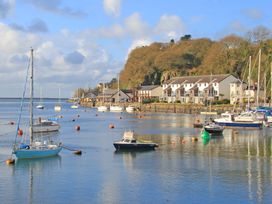2 bedroom Cottage for rent in Porthmadog