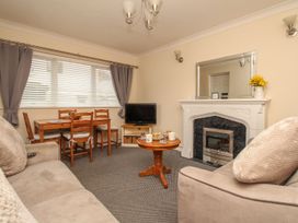 2 bedroom Cottage for rent in Bridport