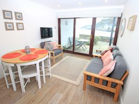 2 bedroom Cottage for rent in Porthmadog