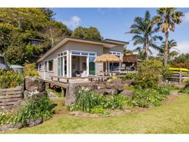 Blue Waters Retreat - Kerikeri Beachfront Home -  - 1169328 - thumbnail photo 1