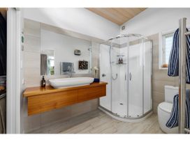 Blue Waters Retreat - Kerikeri Beachfront Home -  - 1169328 - thumbnail photo 17