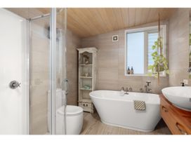 Blue Waters Retreat - Kerikeri Beachfront Home -  - 1169328 - thumbnail photo 19