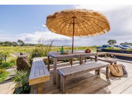 Blue Waters Retreat - Kerikeri Beachfront Home -  - 1169328 - thumbnail photo 2