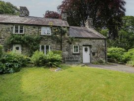 3 bedroom Cottage for rent in Harlech