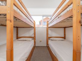 Stones Throw from the Beach - Pauanui Holiday Home -  - 1169867 - thumbnail photo 15
