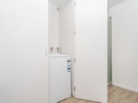 Stones Throw from the Beach - Pauanui Holiday Home -  - 1169867 - thumbnail photo 20