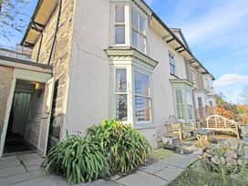2 bedroom Cottage for rent in Porthmadog