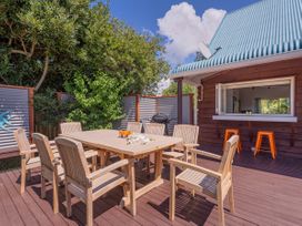 Golden Sands Getaway - Whangamata Holiday Home -  - 1170285 - thumbnail photo 2