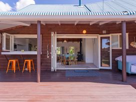 Golden Sands Getaway - Whangamata Holiday Home -  - 1170285 - thumbnail photo 5