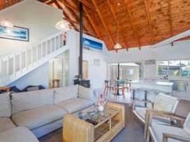 Golden Sands Getaway - Whangamata Holiday Home -  - 1170285 - thumbnail photo 12