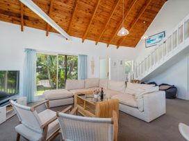 Golden Sands Getaway - Whangamata Holiday Home -  - 1170285 - thumbnail photo 11