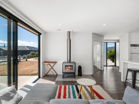 The Alpine Patch - Wanaka Holiday Home -  - 1170842 - thumbnail photo 7