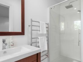 Heritage Charm - New Plymouth Holiday Home -  - 1171118 - thumbnail photo 16