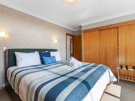 Seaside Weekender - New Plymouth Holiday Home -  - 1171119 - thumbnail photo 15