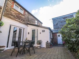 2 bedroom Cottage for rent in Tintagel