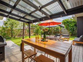 Summer Lane Bliss - Tairua Holiday Home -  - 1171271 - thumbnail photo 3