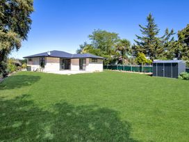 Modern Comfort - Ashburton Holiday Home -  - 1171354 - thumbnail photo 5