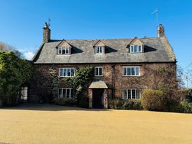 12 bedroom Cottage for rent in Watchet