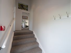 Tawa Retreat - Wellington Holiday Home -  - 1171438 - thumbnail photo 14