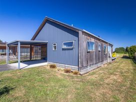 Ohakune Holiday Home Retreat with Hot Tub -  - 1171439 - thumbnail photo 23