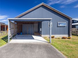 Ohakune Holiday Home Retreat with Hot Tub -  - 1171439 - thumbnail photo 22
