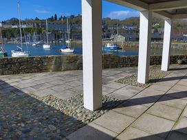 2 bedroom Cottage for rent in Porthmadog