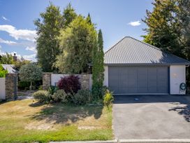 Mountain View Retreat - Wanaka Holiday Home -  - 1171589 - thumbnail photo 23