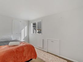 Hensman House - Queenstown Holiday Home -  - 1171742 - thumbnail photo 18