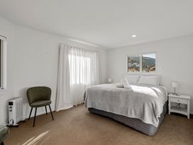 Hensman House - Queenstown Holiday Home -  - 1171742 - thumbnail photo 17