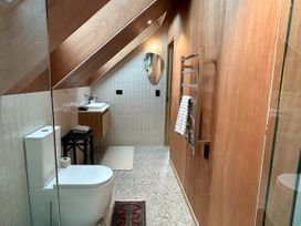Cedarwood Retreat - Castle Hill Holiday Home -  - 1171837 - thumbnail photo 22