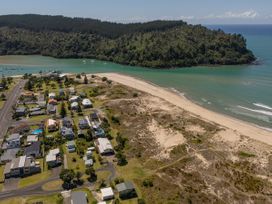 Seascape Beachfront B - Whangamata Holiday Unit -  - 1171972 - thumbnail photo 31