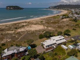 Seascape Beachfront B - Whangamata Holiday Unit -  - 1171972 - thumbnail photo 32