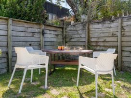 Seascape Beachfront C - Whangamata Holiday Unit -  - 1171973 - thumbnail photo 5