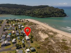 Seascape Beachfront C - Whangamata Holiday Unit -  - 1171973 - thumbnail photo 25
