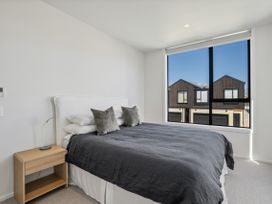 Explorer’s Rest - Wanaka Holiday Home -  - 1172123 - thumbnail photo 13
