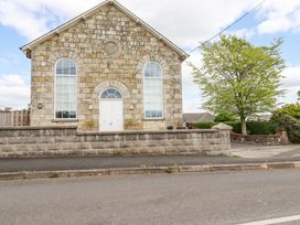 2 bedroom Cottage for rent in St Austell
