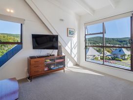 Sunshine Grove Retreat - Onemana Holiday Home -  - 1172387 - thumbnail photo 15